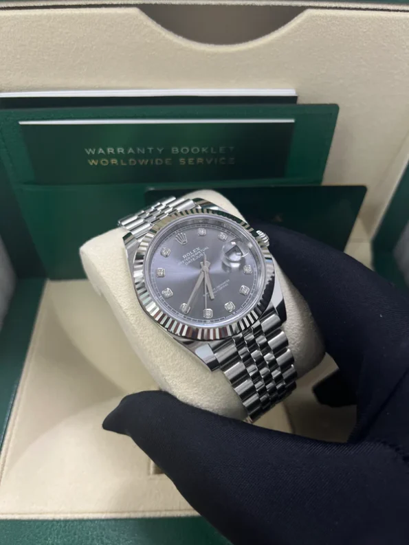 Rolex Datejust 41mm/36mm Stainless Steel on Jubilee with Diamond Rhodium Dial and Fluted Bezel Super clone - Image 10