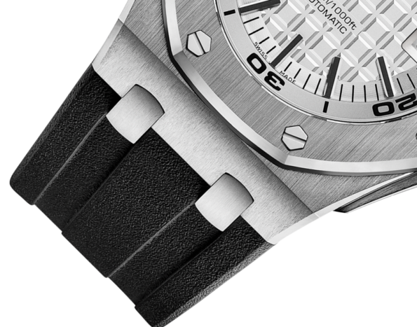 OFFSHORE DIVER Siver-Toned Dial 42mm - Image 4