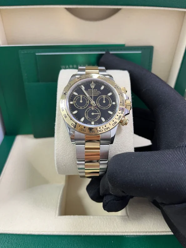 Rolex Cosmograph Daytona 116503 Two Tone Yellow Gold & Steel with Diamond Black Dial Super Clone - Image 6