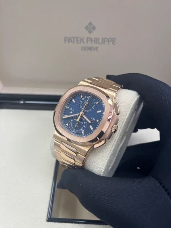 PATEK PHILIPPE NAUTILUS FLYBACK CHRONOGRAPH TRAVEL TIME 40.5MM 5990/1R-001 - Image 7