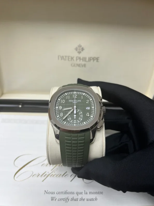 PATEK PHILIPPE AQUANAUT CHRONOGRAPH 42.2MM - Image 6