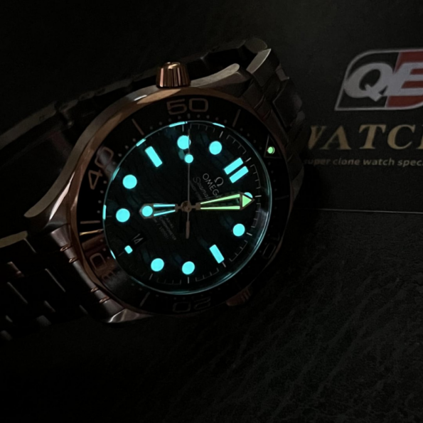 OMEGA Seamaster Diver 300 Two Tone with Black Dial (42mm) Super Clone - Image 6