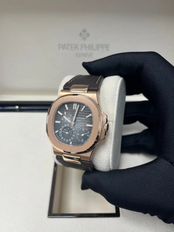 PATEK PHILIPPE NAUTILUS 40MM 5712R-001 - Image 8