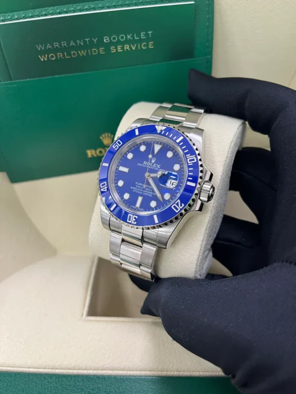 Rolex Perpetual Submariner 116610lv Series - Image 7