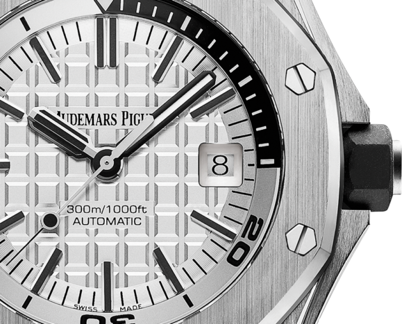 OFFSHORE DIVER Siver-Toned Dial 42mm - Image 3