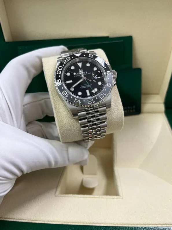 Rolex Bruce Wayne GMT Master II 126710grnr-0003 Black/Grey two-tone ceramic bezel Stainless Steel (40mm) Super Clone - Image 7