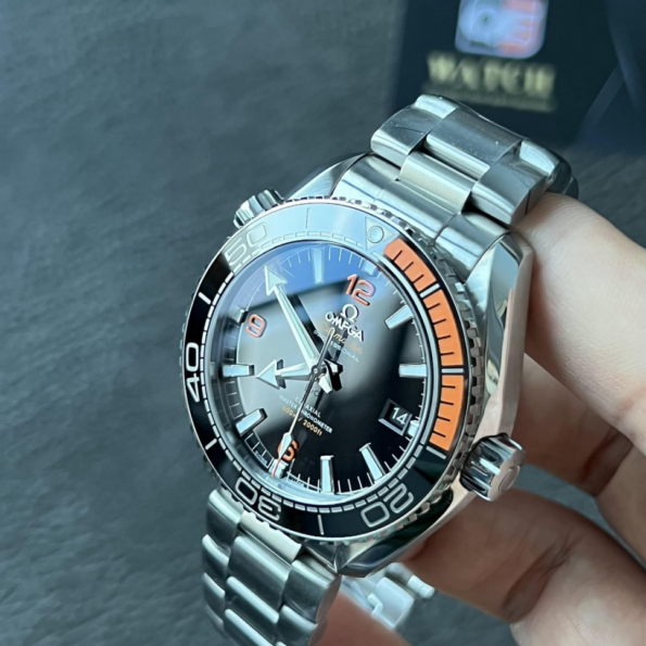 OMEGA Planet Ocean 43.5mm Black/Orange Bezel Black Dial on SS Bracelet Super Clone - Image 4