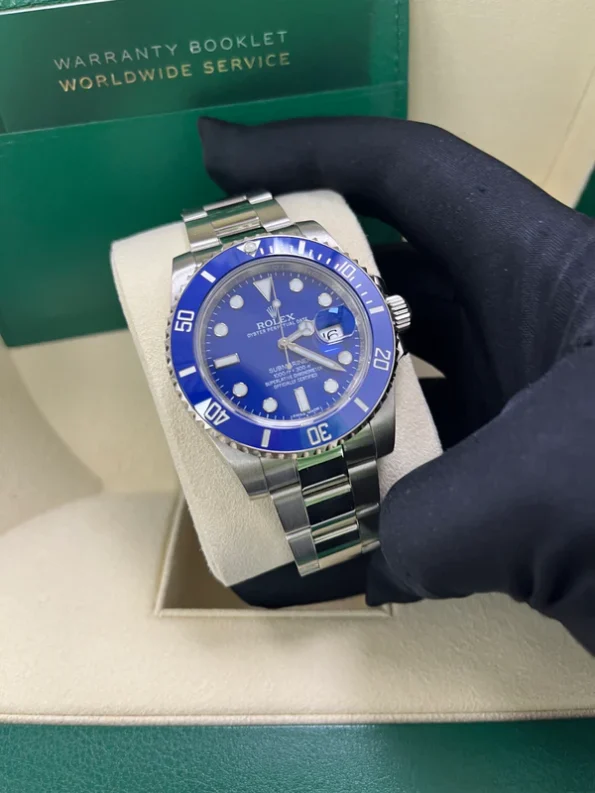 Rolex Perpetual Submariner 116610lv Series - Image 6