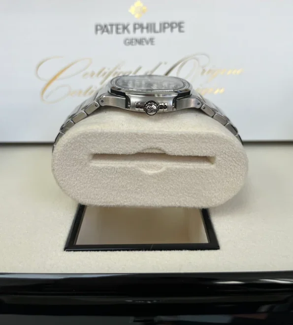 PATEK PHILIPPE Nautilus Ladies Watch 7118/1A-010 White Dial on Stainless Steel Bracelet (35mm) Super Clone - Image 4