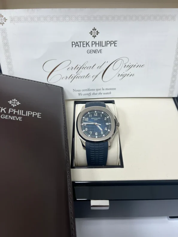 PATEK PHILIPPE AQUANAUT 42.2MM - Image 2