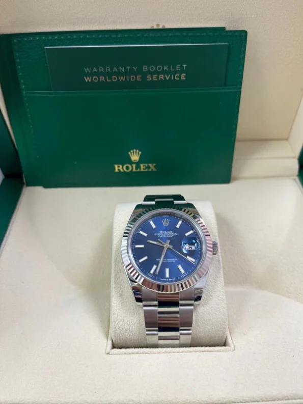 Rolex Datejust 36/41mm Stainless Steel on Jubilee with Blue Dial and Fluted Bezel Super clone - Image 2