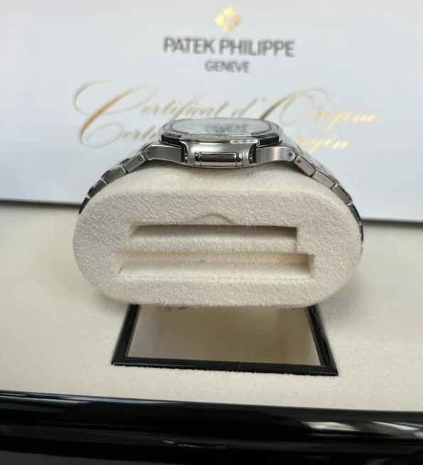 PATEK PHILIPPE Nautilus Ladies Watch 7118/1A-010 White Dial on Stainless Steel Bracelet (35mm) Super Clone - Image 3